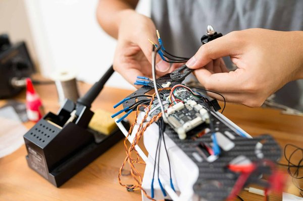 Comment utiliser votre Xiaomi Mi 11 pour piloter des drones compatibles?